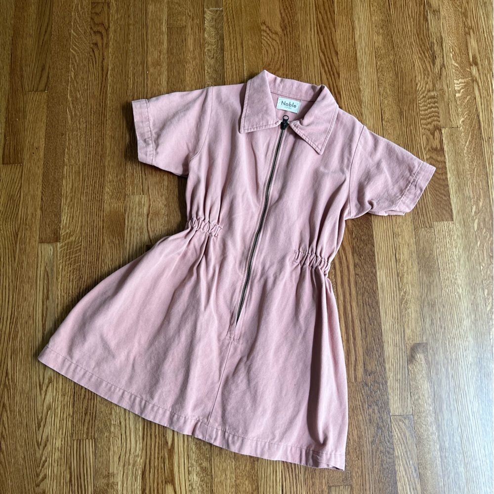 Noble Pink Short Sleeve Dress with Zipper